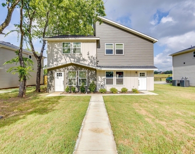 931 River Road - Photo Thumbnail 1