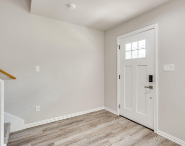 931 River Road - Photo Thumbnail 2