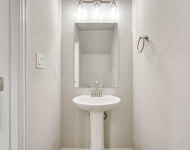 931 River Road - Photo Thumbnail 27