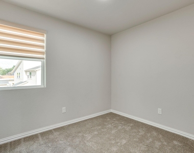 931 River Road - Photo Thumbnail 23