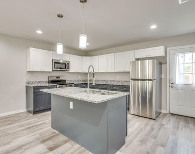 931 River Road - Photo Thumbnail 11