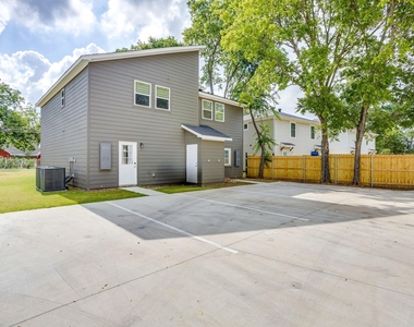 931 River Road - Photo Thumbnail 29