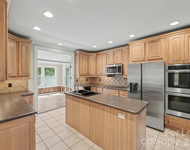 2545 Rea Road - Photo Thumbnail 2