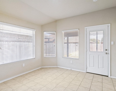 8817 Poynter Street - Photo Thumbnail 11