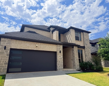 847 Calusa Drive - Photo Thumbnail 1