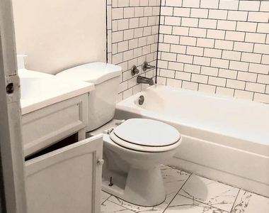 3715 Travis Avenue - Photo Thumbnail 9