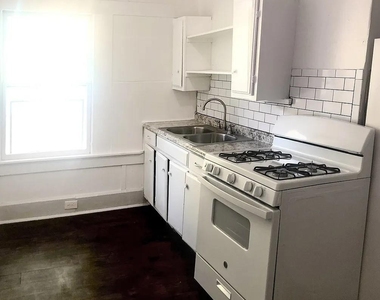 3715 Travis Avenue - Photo Thumbnail 4