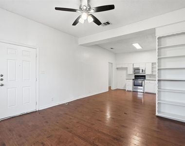 900 W Morgan - Photo Thumbnail 1