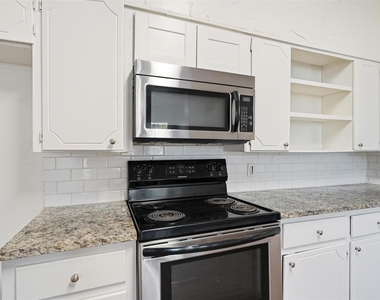 900 W Morgan - Photo Thumbnail 5