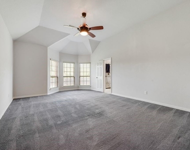 1232 Cirrus Court - Photo Thumbnail 12