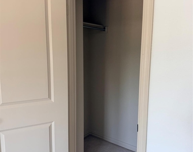7328 Grant Avenue - Photo Thumbnail 22