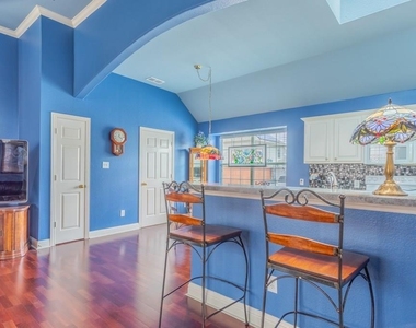 8117 Still Springs Drive - Photo Thumbnail 6