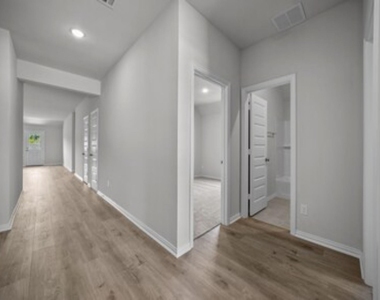 553 Hickory Ridge - Photo Thumbnail 8