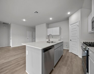 553 Hickory Ridge - Photo Thumbnail 16