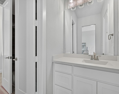 321 Pecan Trail - Photo Thumbnail 23