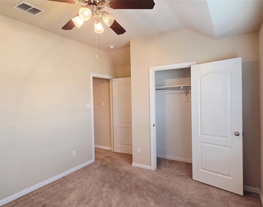 4364 Peregrine Way - Photo Thumbnail 18