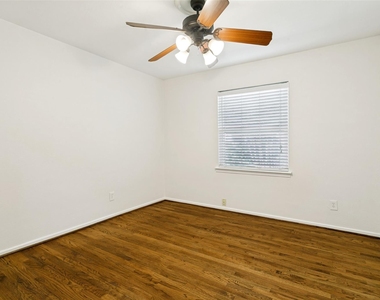 3612 Winston Road - Photo Thumbnail 10