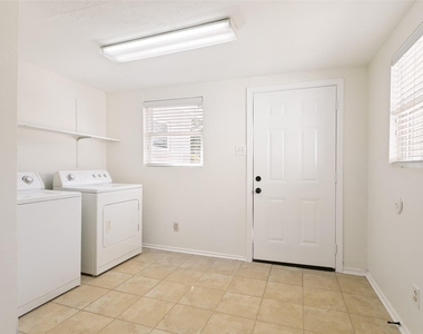 3612 Winston Road - Photo Thumbnail 13