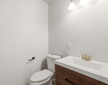 103 #a Calhoun Bend - Photo Thumbnail 14