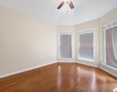 6316 Garwin Drive - Photo Thumbnail 13