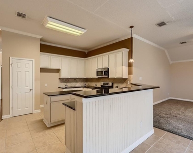 9028 Enchanted Ridge Drive - Photo Thumbnail 8