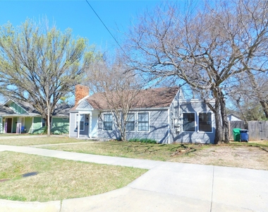 814 Anderson Street - Photo Thumbnail 1