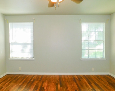 814 Anderson Street - Photo Thumbnail 13