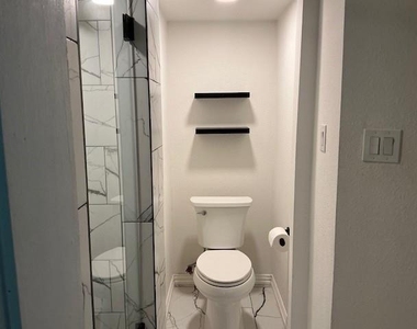 2628 Downing Avenue - Photo Thumbnail 25