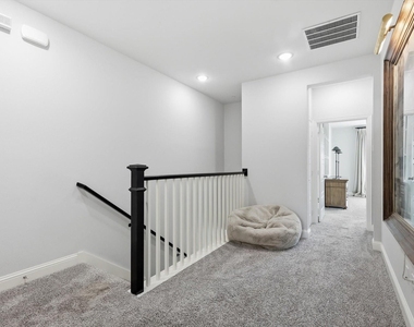 12952 Wymeth Drive - Photo Thumbnail 15
