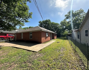 726 Elkhart Avenue - Photo Thumbnail 22