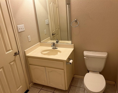 12608 Clarksburg Trail - Photo Thumbnail 9