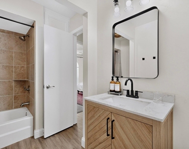 3508 Grande Bulevar - Photo Thumbnail 28