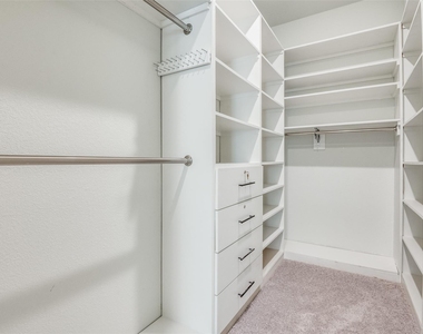 1407 Lone Eagle Way - Photo Thumbnail 19