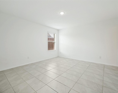 3420 Harper Street - Photo Thumbnail 9