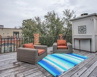 4419 Holland Avenue - Photo Thumbnail 3