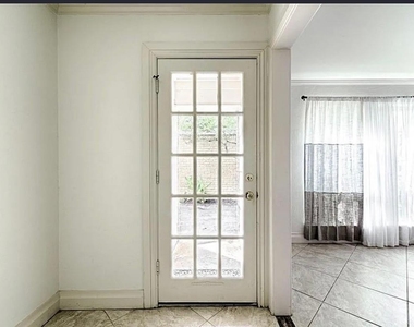2601 Country Place - Photo Thumbnail 21