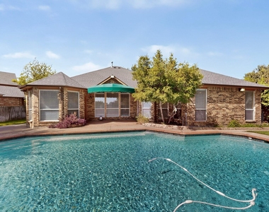 713 Mockingbird Court - Photo Thumbnail 38