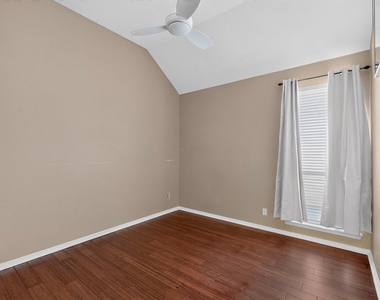 713 Mockingbird Court - Photo Thumbnail 28