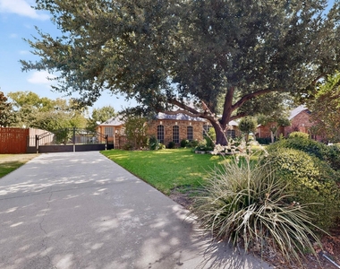713 Mockingbird Court - Photo Thumbnail 2