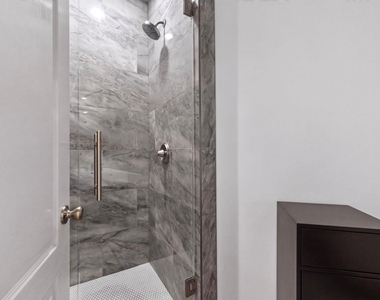 713 Mockingbird Court - Photo Thumbnail 33