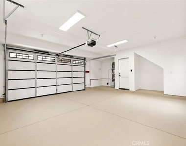 905 Sunset Blvd - Photo Thumbnail 24