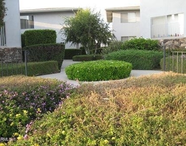 60 A Brentwood Avenue - Photo Thumbnail 21