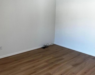60 A Brentwood Avenue - Photo Thumbnail 4