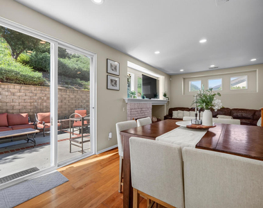 3889 Angeline Street - Photo Thumbnail 10