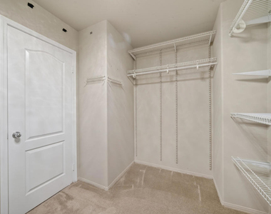 3889 Angeline Street - Photo Thumbnail 48