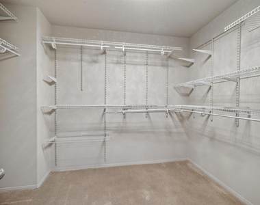 3889 Angeline Street - Photo Thumbnail 47