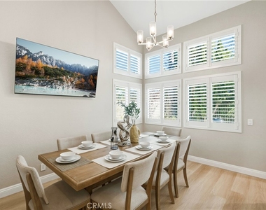 10227 Northridge - Photo Thumbnail 4