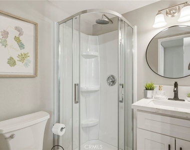 10227 Northridge - Photo Thumbnail 15