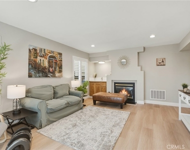 10227 Northridge - Photo Thumbnail 11