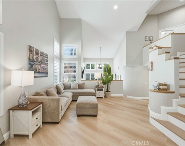 10227 Northridge - Photo Thumbnail 1